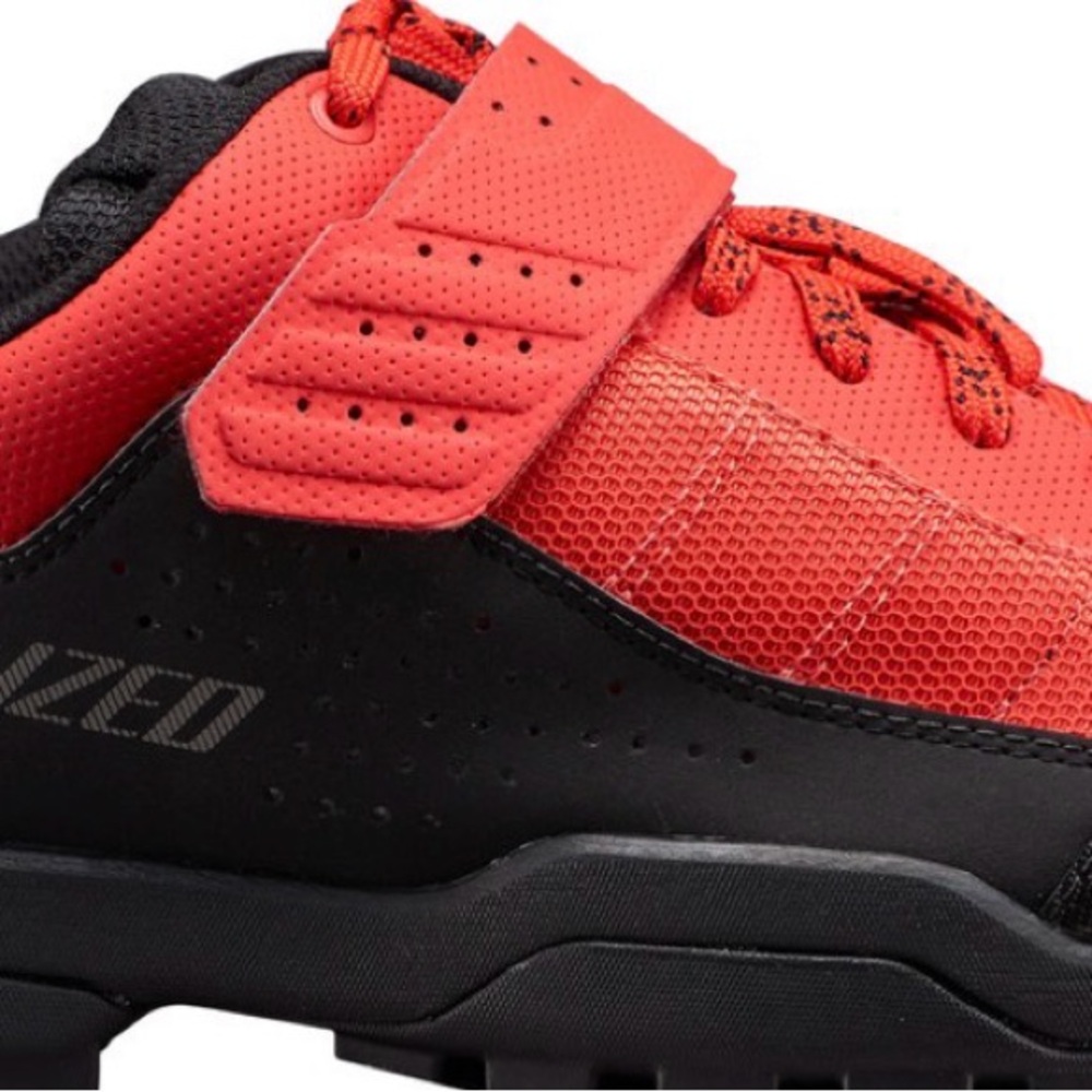 Specialized RIME 1.0 Vibrant Red and Black Cycling Shoes | 5.75